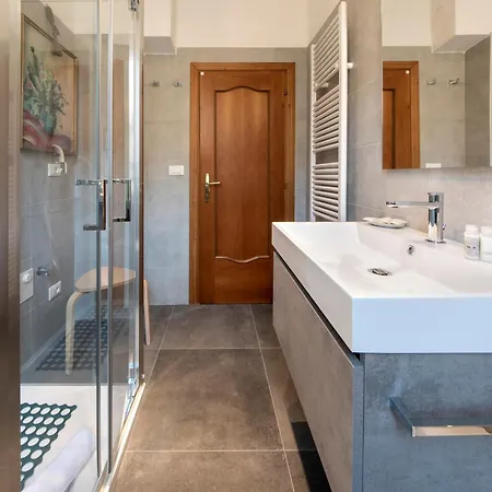 Apartament Housmart Ognibene 2 *