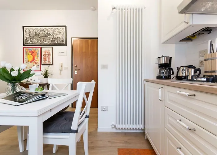 Housmart Ognibene 2 Apartment Bologna