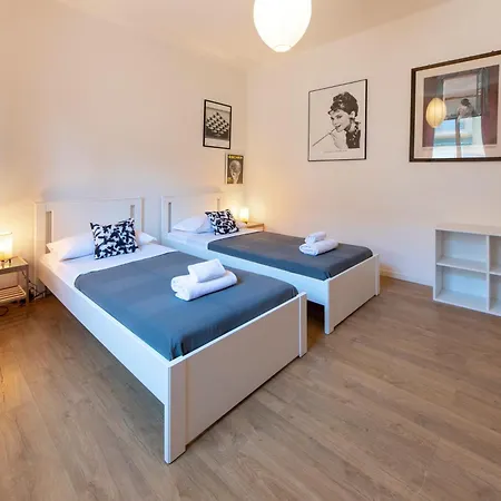 Housmart Ognibene 2 *